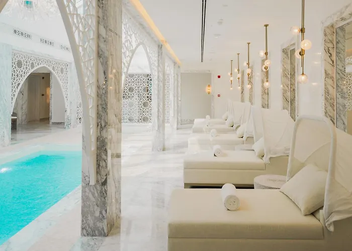 Royal Saray Resort