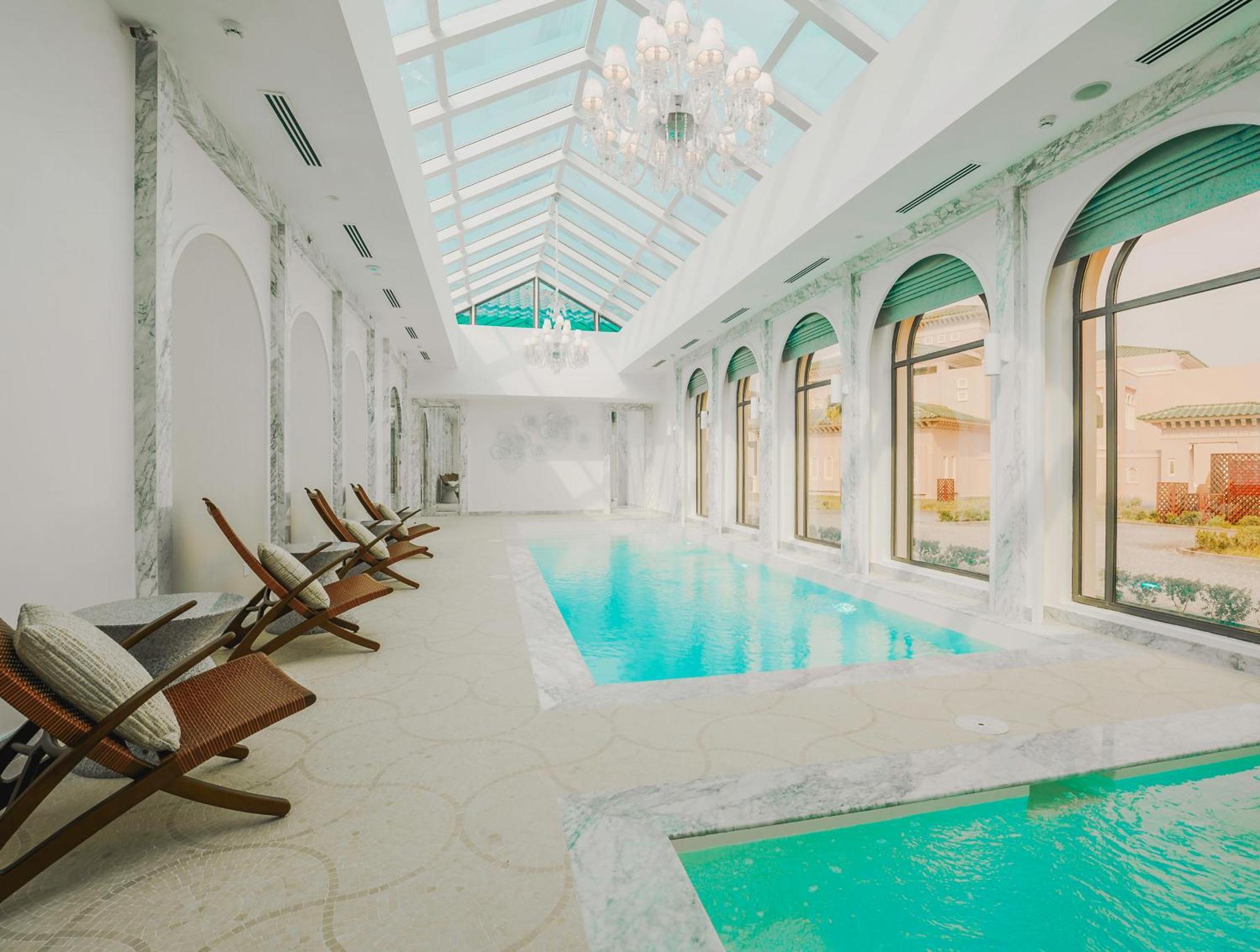 Rezort Royal Saray